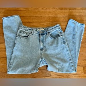 PacSun Jeans “Mom Jean” Cropped Size 26